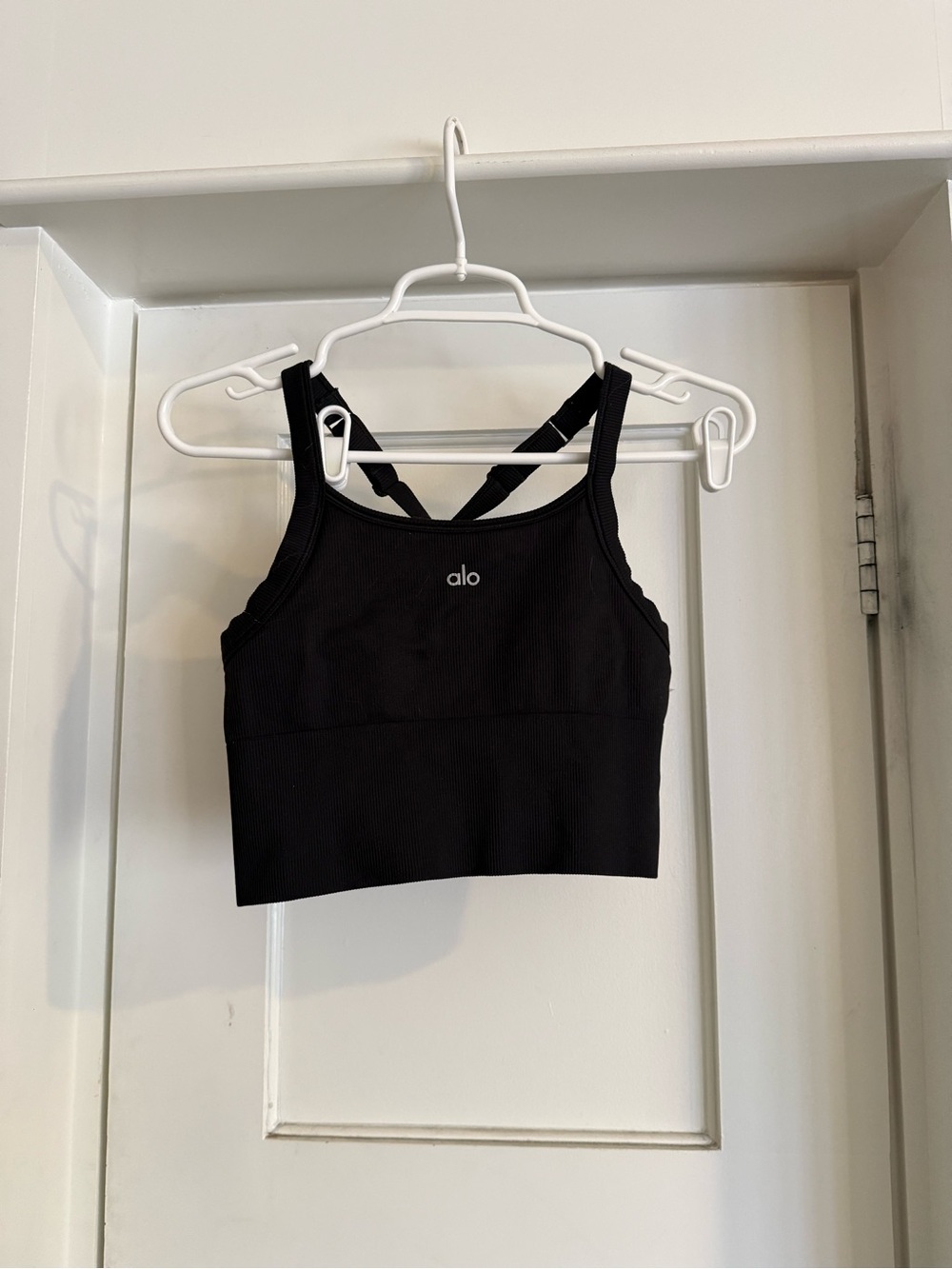 ALO Yoga Black Ribbed Strappy Sports Bra